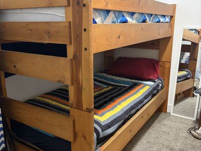 Solid wood bunk beds