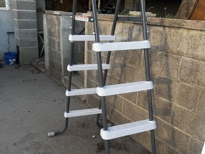 Free Pool Ladder