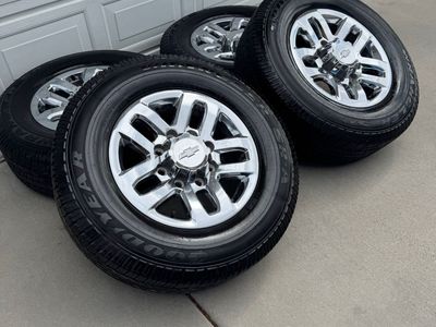 Chevy Silverado 2500 Tires & Chrome Rims
