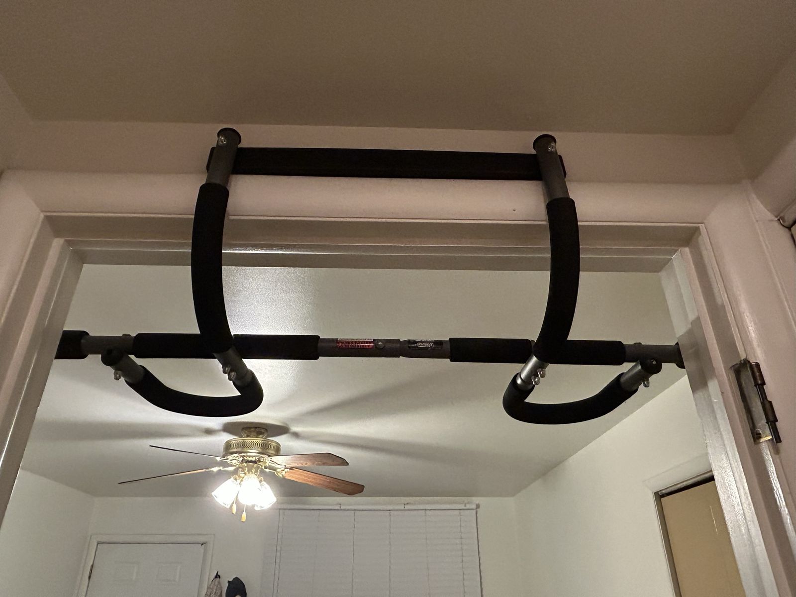 Doorway Pull UP Bar