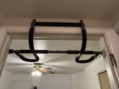 Doorway Pull UP Bar