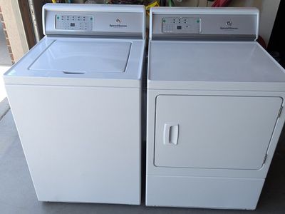 Speed Queen Washer & GAS Dryer