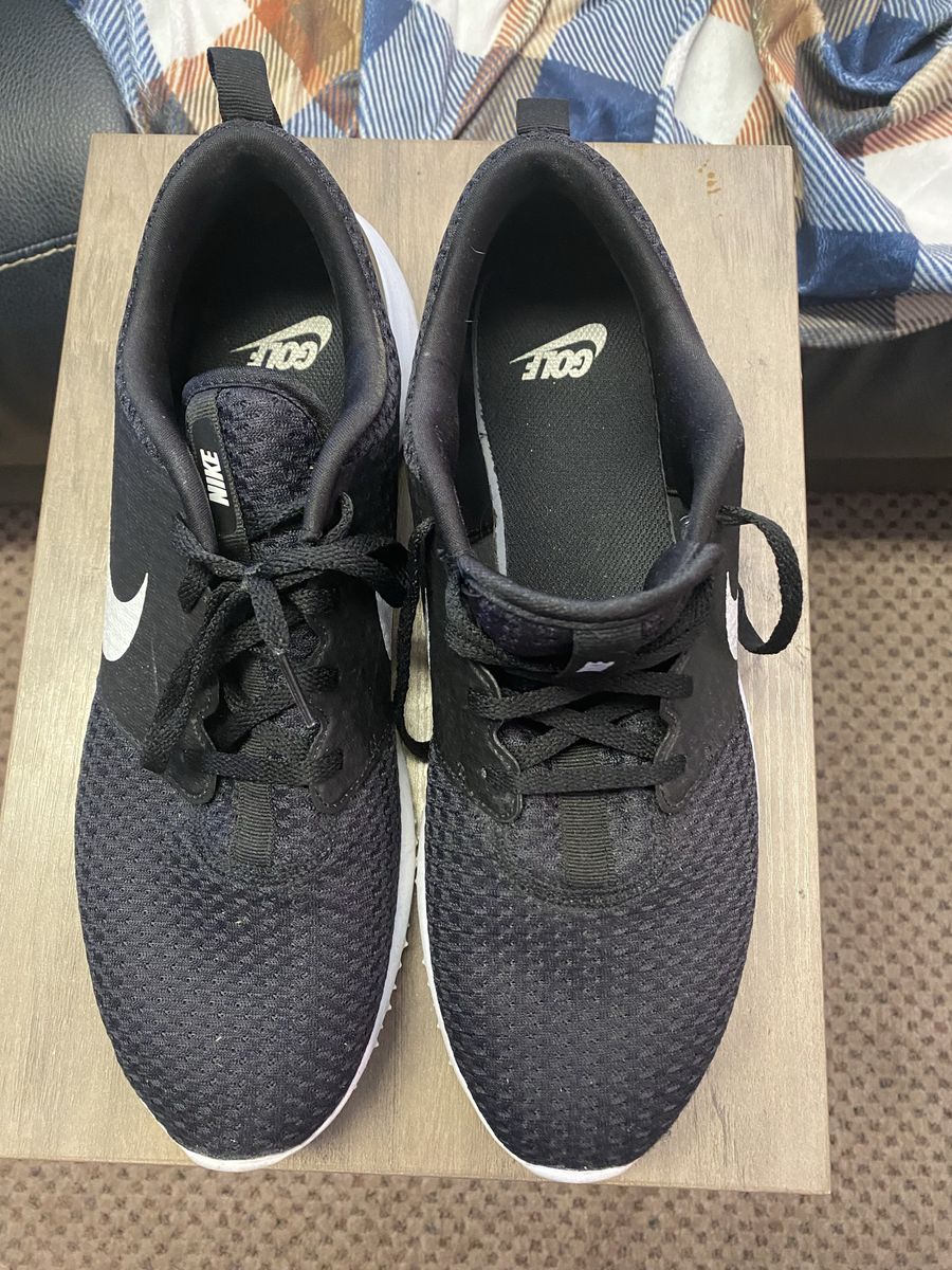 Nike Roshe Golf Shoes, lightly used size 12, $20