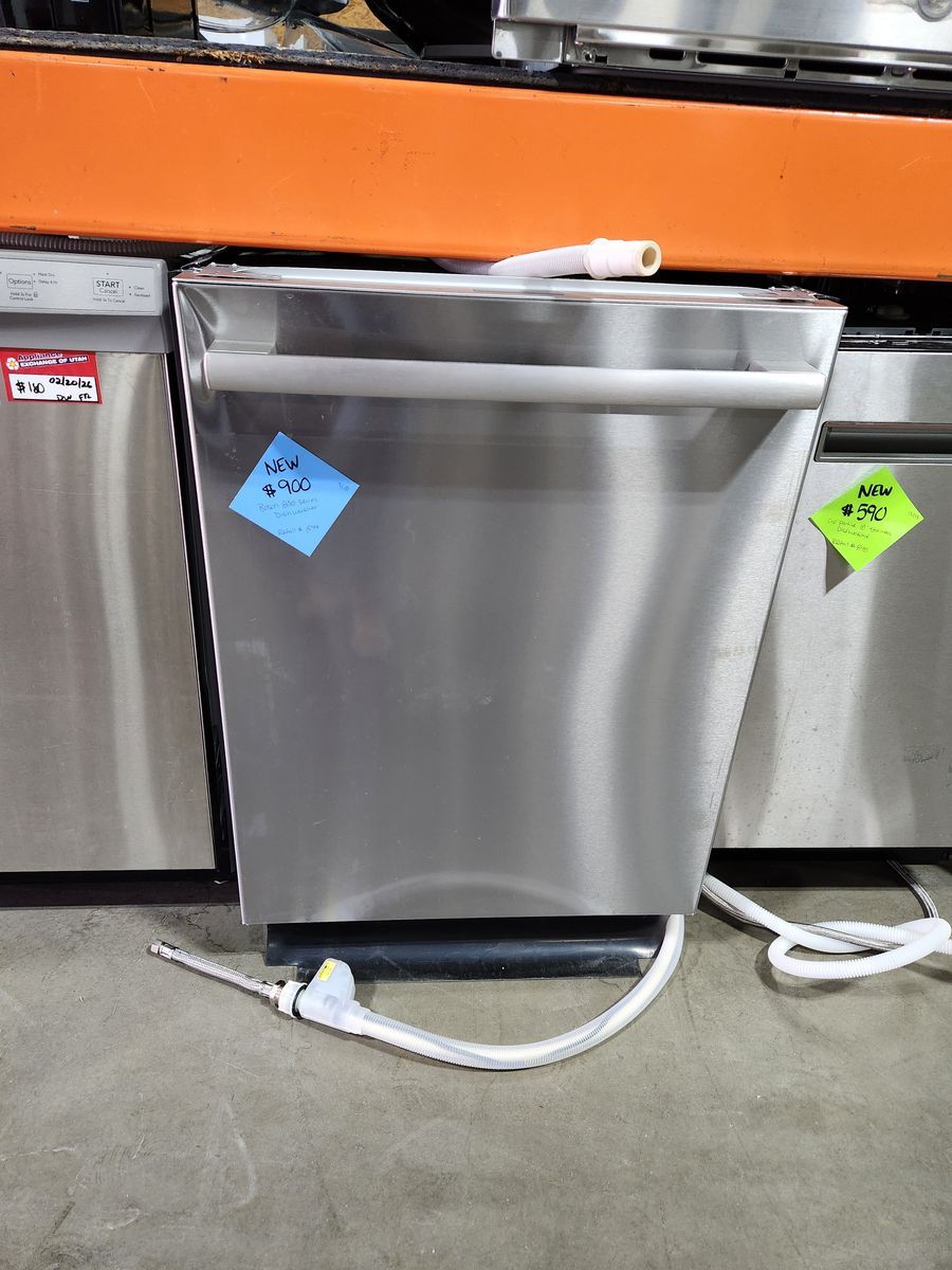 BRAND NEW! BOSCH 800 SERIES STAINLESS STEEL DISHWASHER