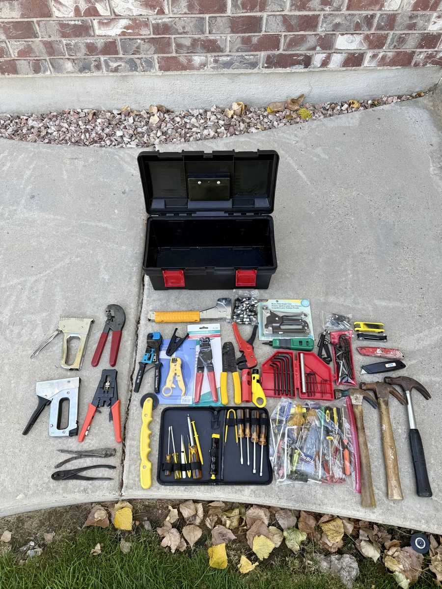 Mixed Hand Tools Lot
