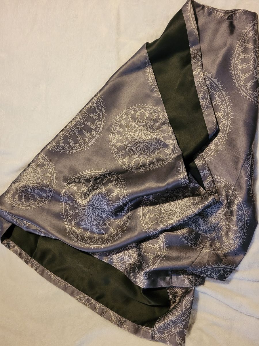 2 Mainstay “Grey Medallion” curtains. 30 inches x 24 inches (76.2 cm x 213.4 cm)