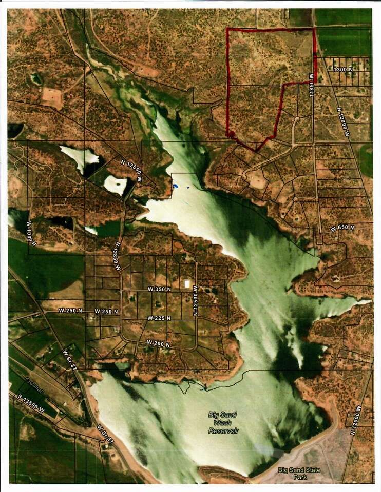 For Sale Large 96 acre parcel Big Sandwash Reservoir with water and power