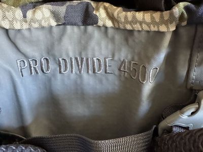 Kuiu Pro Divide 4500 Hunting Backpack Camo