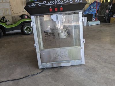 Great Northern Popcorn Company Countertop Commercial Style Popcorn Machine Maker