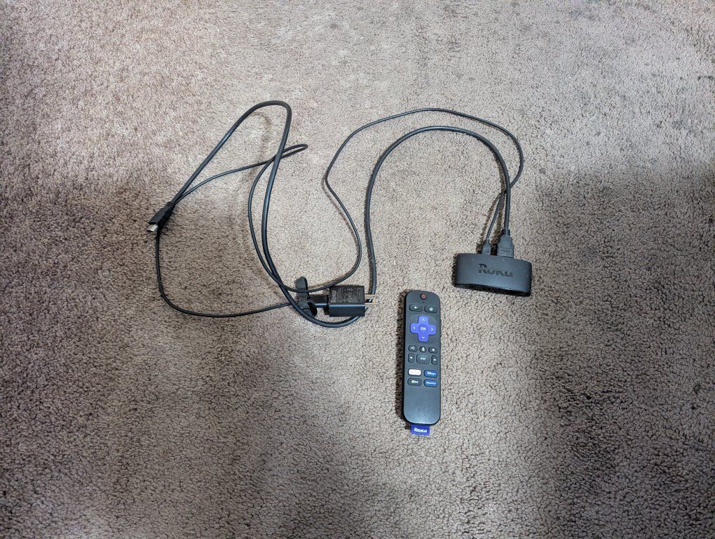 Roku Streaming Player with Remote and Power Cable - Excellent Condition