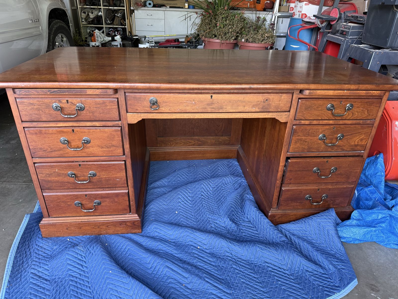 Beautiful Bob Timberlake Desk