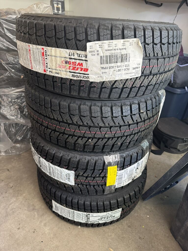 New Set Of 4 Snow Tires Bridgestone Blizzak WS90