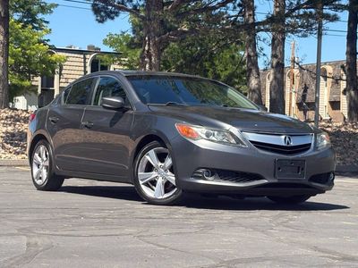 2013 Acura ILX 2.0L w/Tech