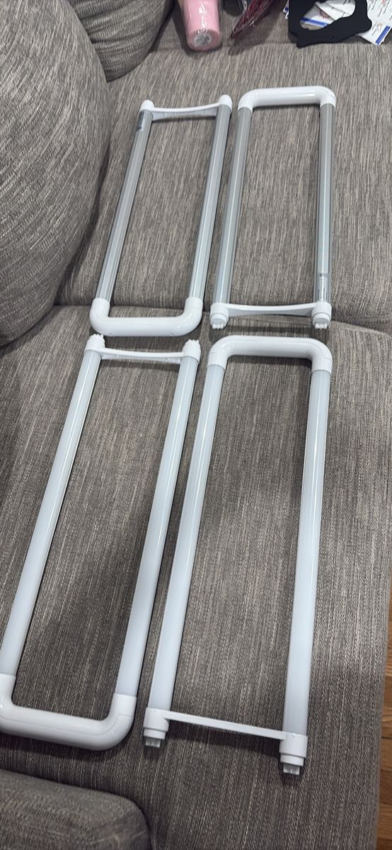 U Bend  LED Light Tubes - Full Spectrum, Linkable, White, Brand New