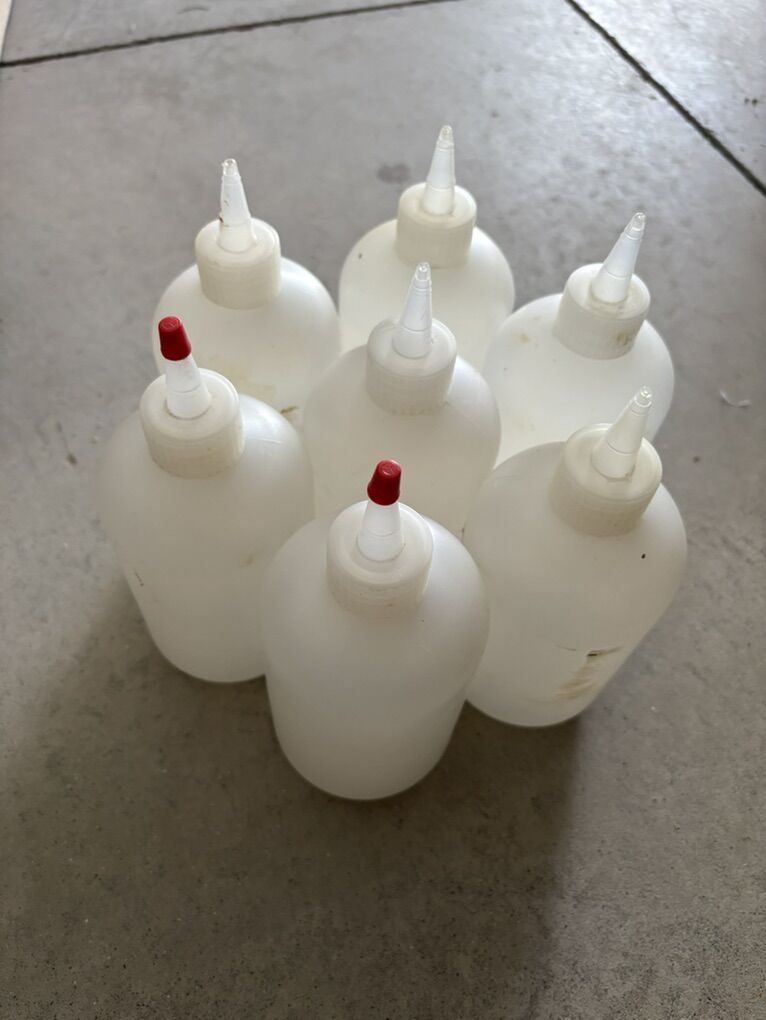 Empty Quart Bottles