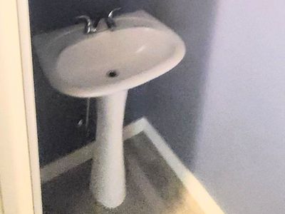 White Porcelain Pedestal Sink Basin & Base