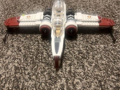 LEGO Star Wars Clone Z-95 Headhunter Starfighter 75004 w/ Minifigures & Droid