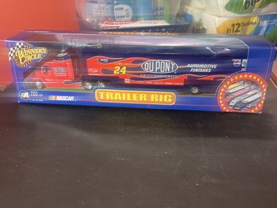 Jeff Gordon #24 2001 1:64 Trailer Rig Blue DuPont