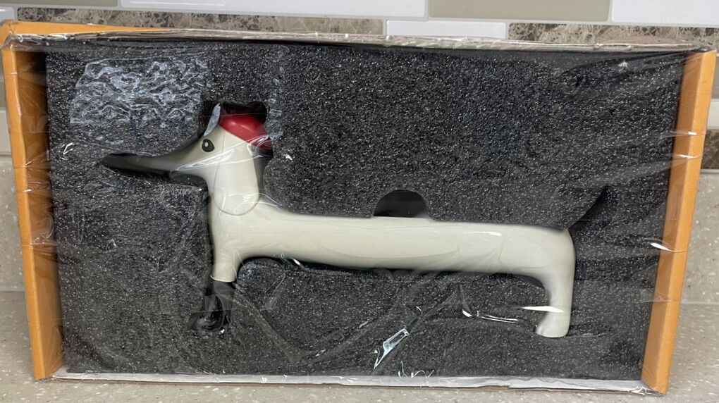 Cartoon Dachshund Ring Holder