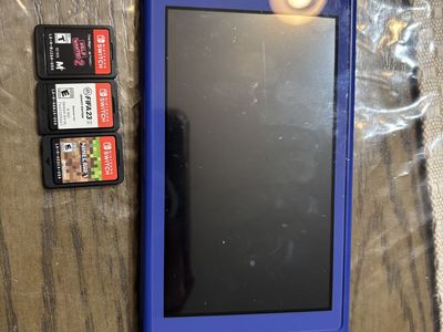 Nintendo Switch Lite With Games