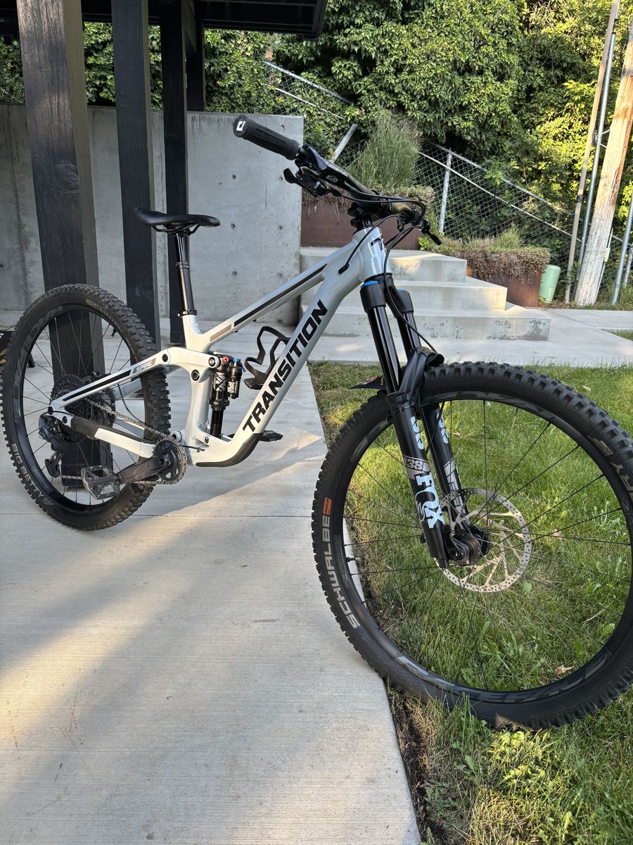 Transition spire 29 inch full suspension mountain bike
