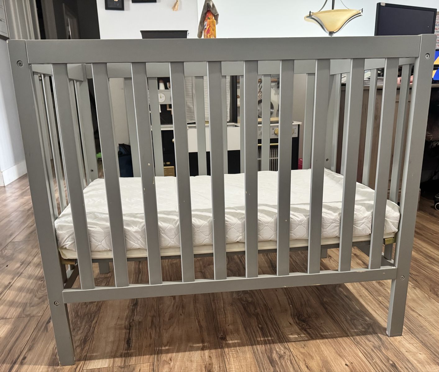 Mini Crib with Matress