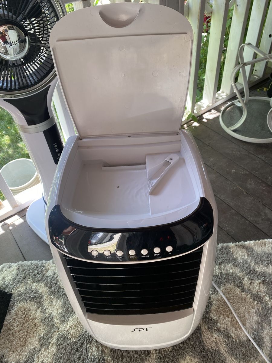Portable. Cooler. 8. LT.  , SPT Air Cooler (Swamp Cooler) with Remote - Portable works.  In Ogden only.