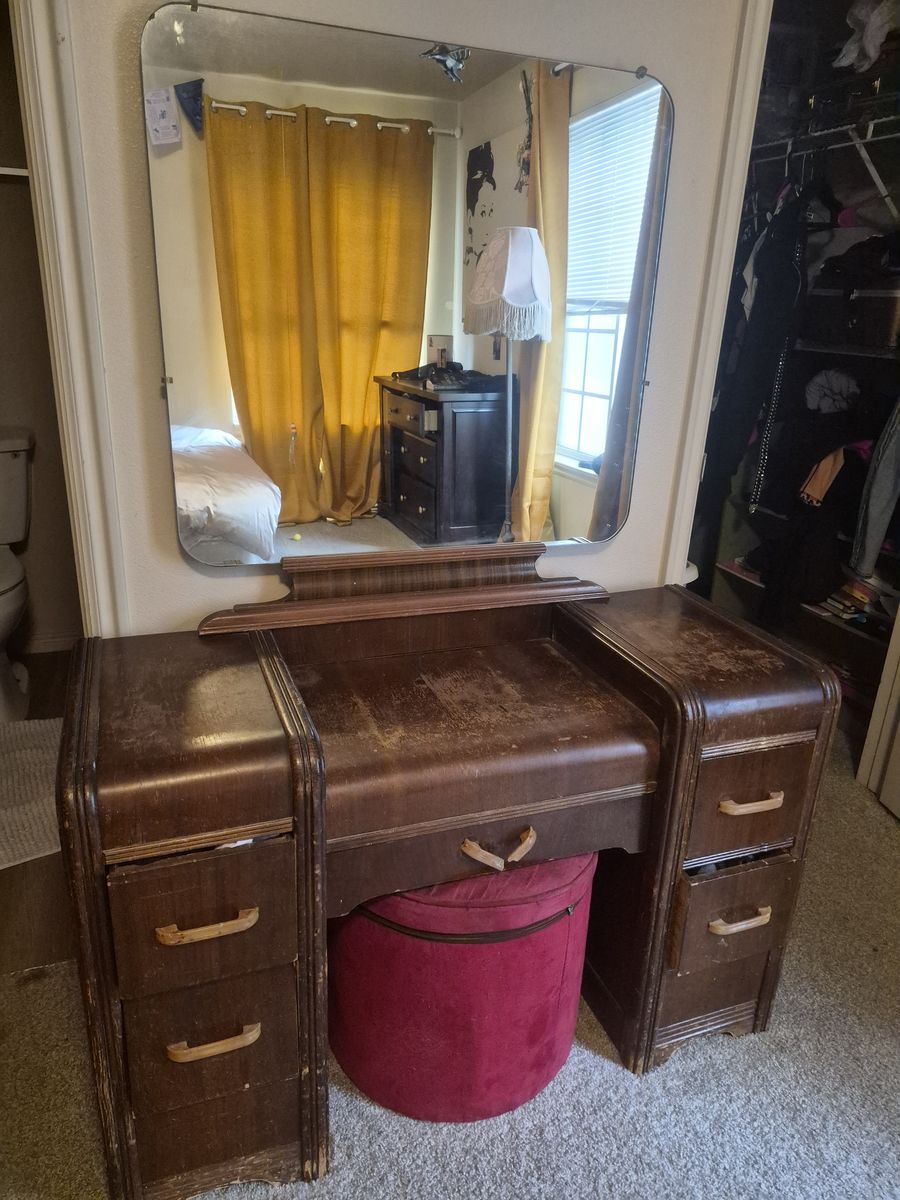 Vintage Vanity and Dresser