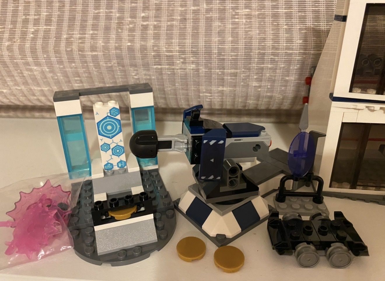 Main image 29