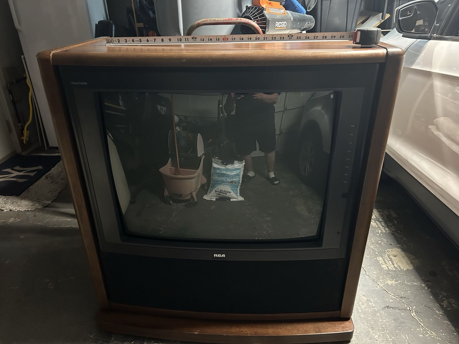 RCA television