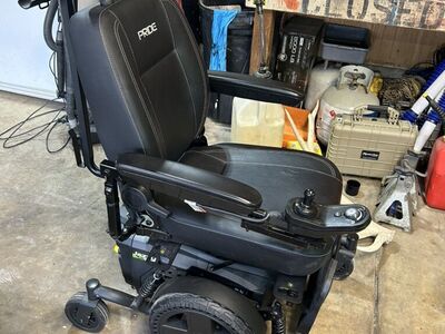 Jazzy motorized wheelchair with Linx Controller