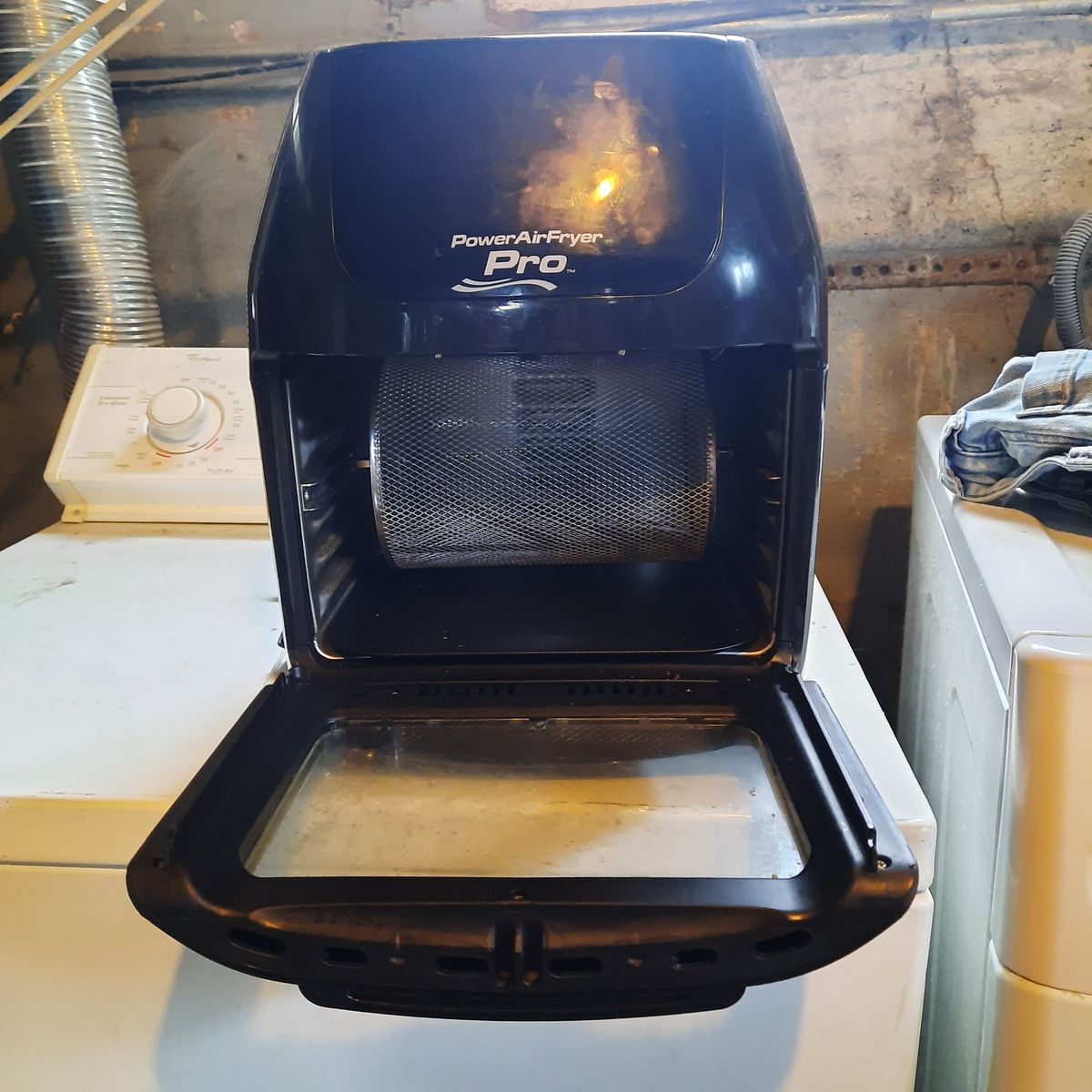 Power AirFryer Pro Black 6 Qt XL Air Fryer Oven with Rotisserie Basket Used