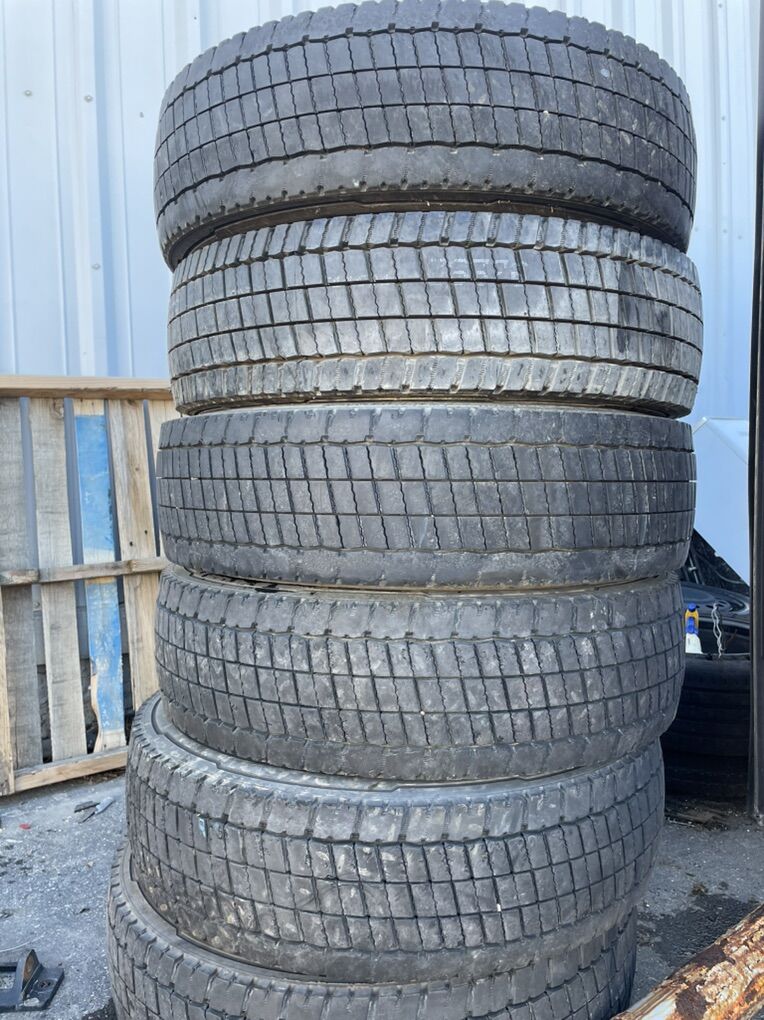 6x 225/70R19.5 Continental