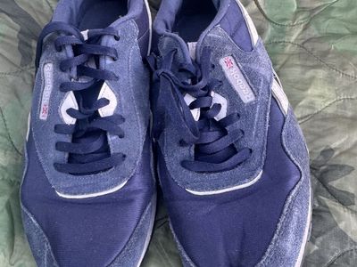 Reebok Classic Leather Sneakers - Navy/White, Mens 13