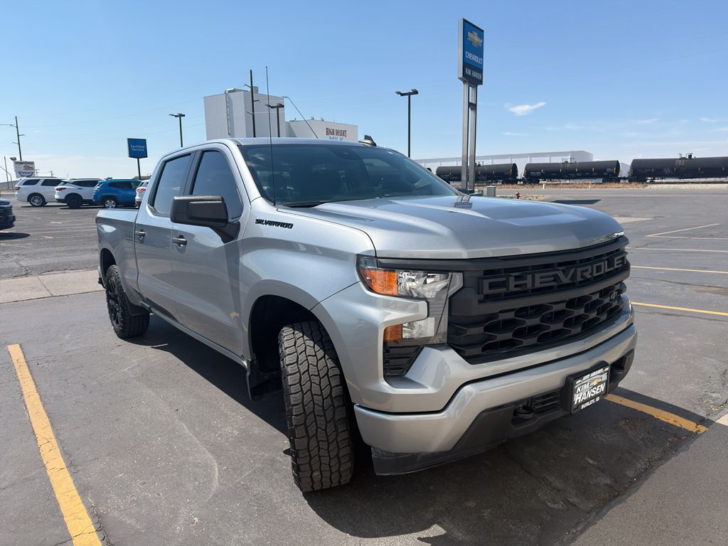 2023 Chevrolet Silverado 1500 Custom
