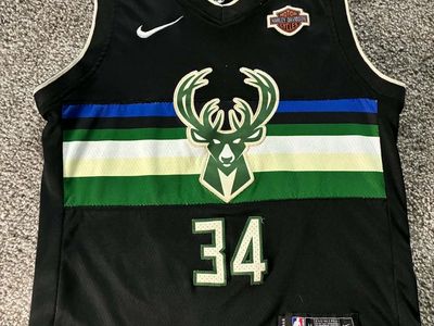 Nike Antetokounmpo #34 Bucks Swingman Basketball 2019-2020 Jersey Size Youth Medium