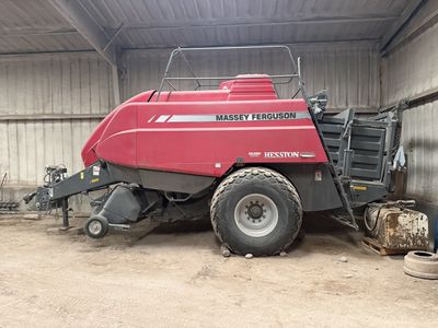 Massey Ferguson 2190 Baler