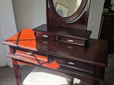 Vanity with Matching Bench