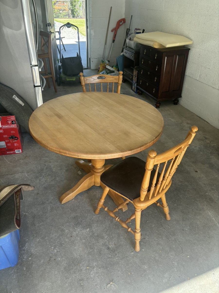 Round Wood Dining Table with Four Spindle Back Chairs - Natural Finish