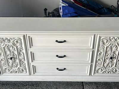 White Credenza Buffet with Carved Cabinet Doors and Drawers