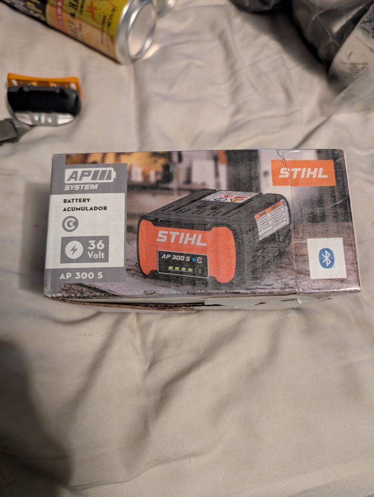 STIHL AP 300 S LITHIUM BATTERY NEW