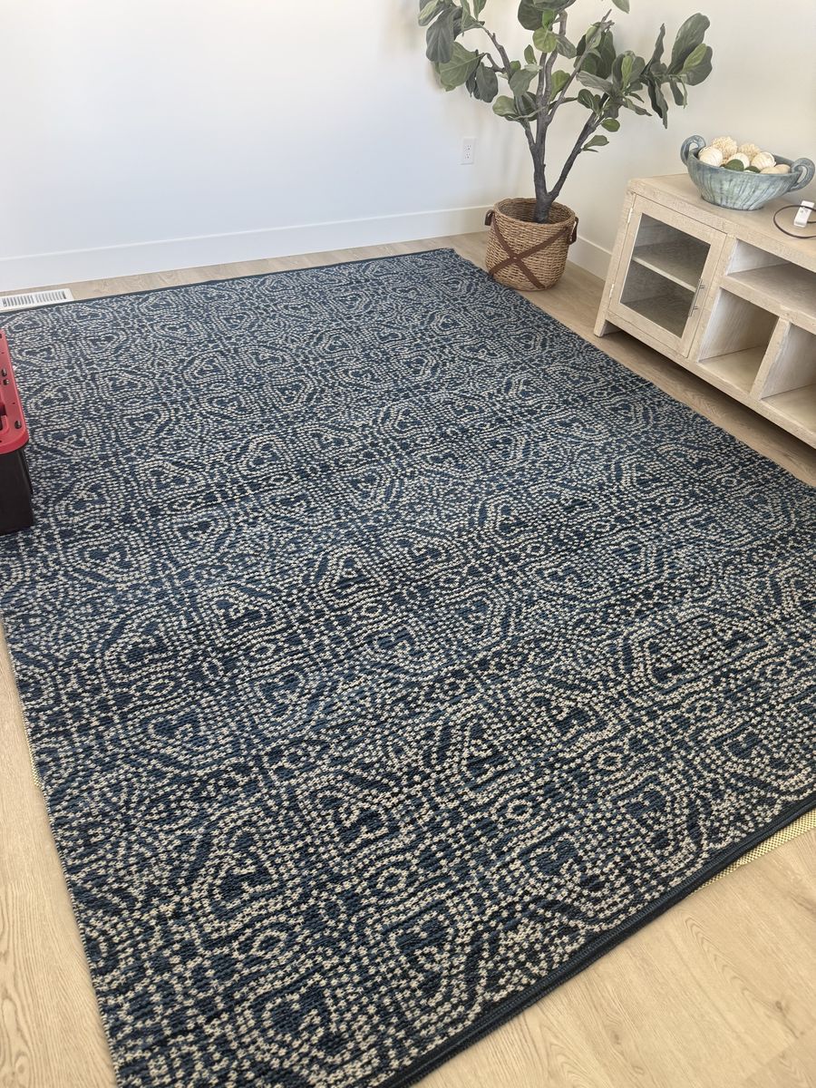 Area Rug