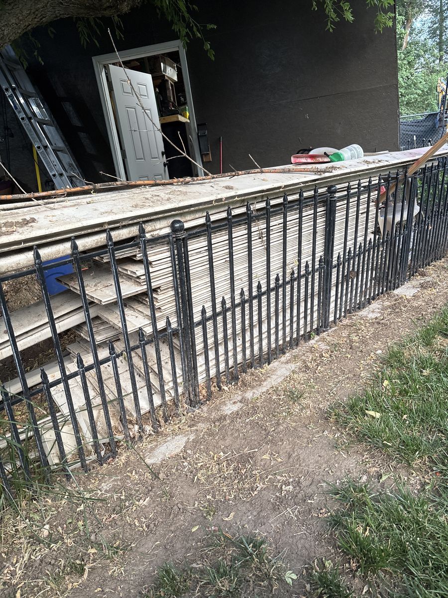 6’almond colored vinyl fence