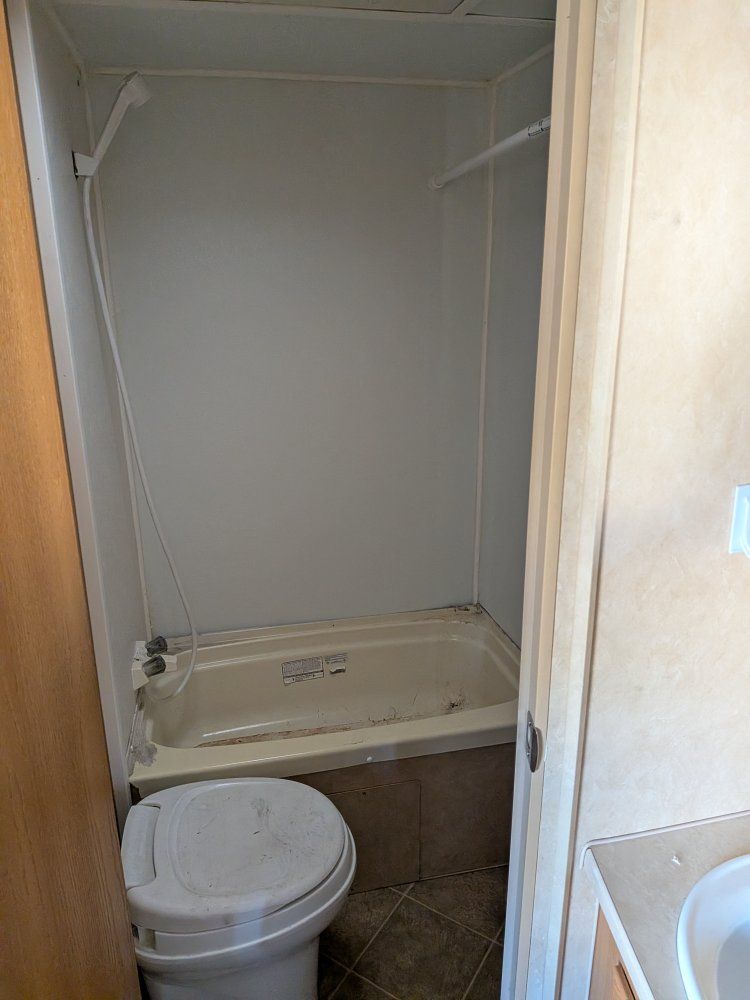 Main image 12