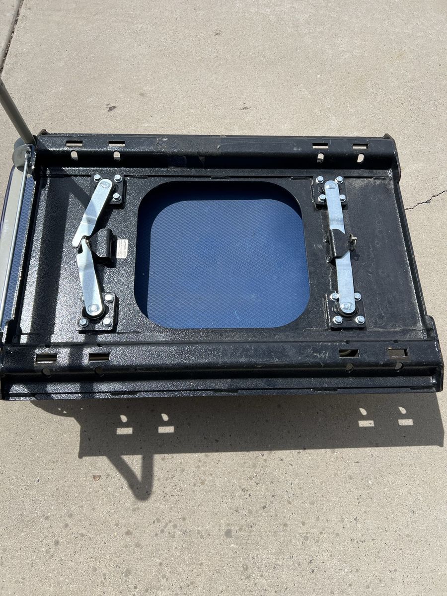 Demco 6333 fifth wheel 5th wheel prep bracket