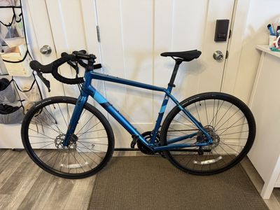 Felt Road Bike 56cm basically New
