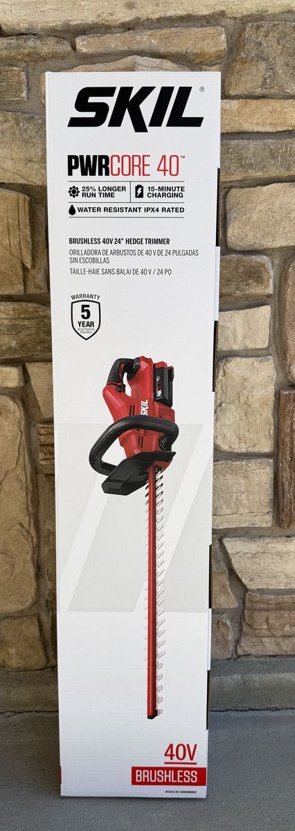 NEW SKIL PWR CORE 40 40 volt 24-in Hedge Trimmer w/ Battery & Charger