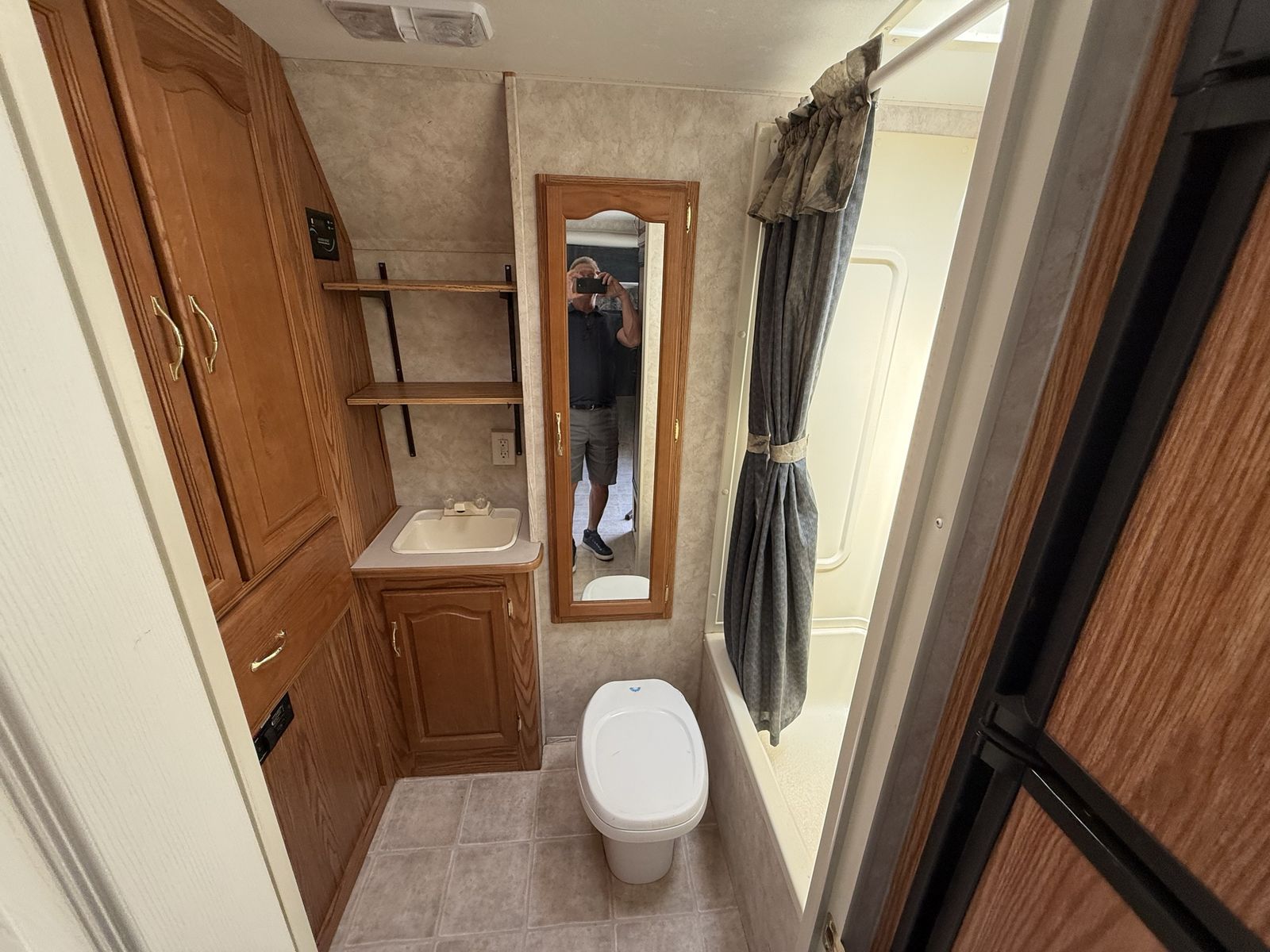 Main image 11