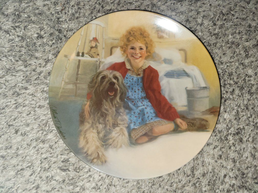 Little Orphan Annie and Sandy Collectors Plate