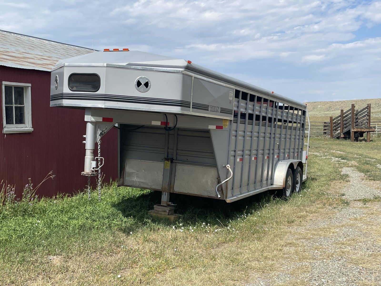 1995 Titan stock trailer